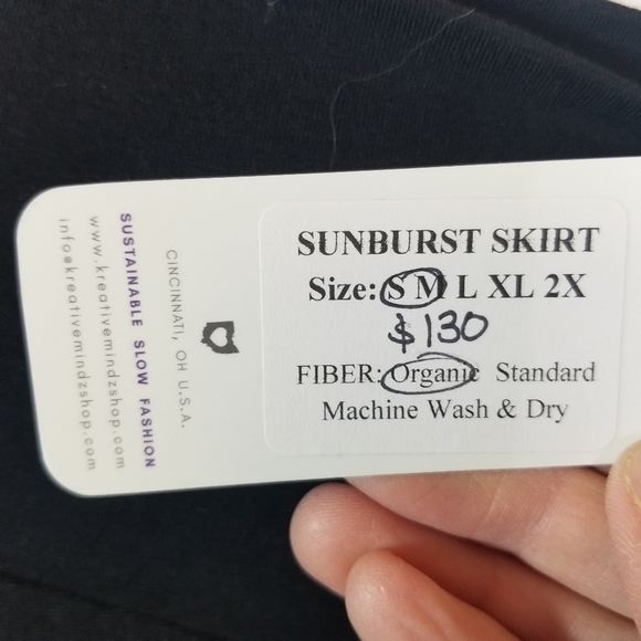 Kreative Mindz asymmetrical art to wear skirt new - Picture 6 of 12